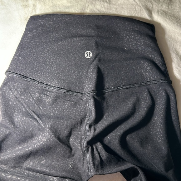 Lululemon align crop legging polar shift embossed - Picture 6 of 7